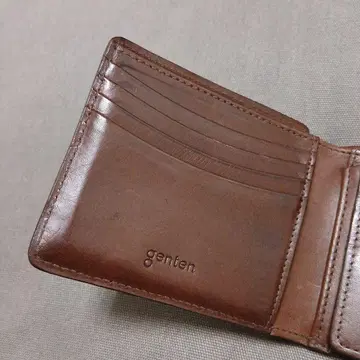genten 브라운 이단 접이식 지갑