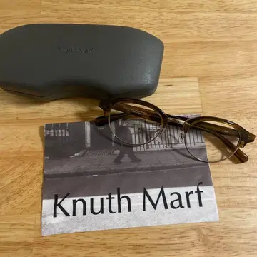 knuth Marf 안경