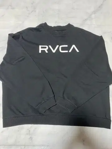 RVCA 블랙 맨투맨 트레이닝복