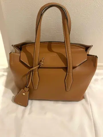 [ 즉일 ] [ 새상품급 ] tov 브라운 가죽 토트백