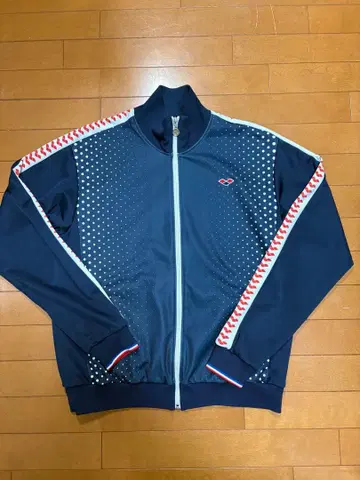 arena 저지 XL 사이즈