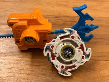 폭전 슈트 베이블레이드 드라군F 레프트 슈터 드래곤 와인더