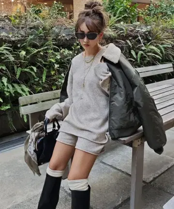 니트 팬츠 셋업 ZARA 알리시아스탄 니트 팬츠 셋업