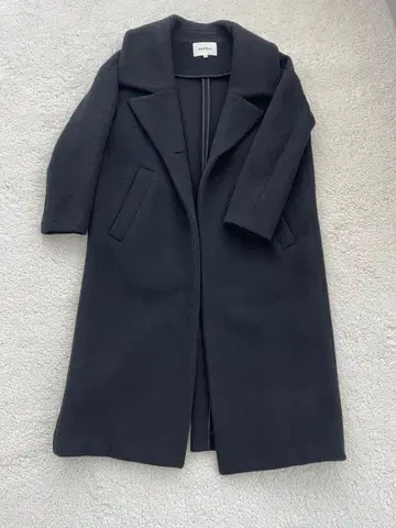 소프트님 엔폴드 빅 칼라 체스터 코트