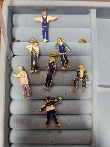 BTS 매직샵 핀 배지 7개 세트