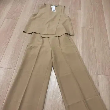 새상품 나노 유니버스 베이지 와이드 팬츠 셋업