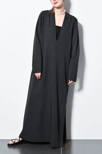 CITYSHOP 블랙 스트라이프 롱 원피스