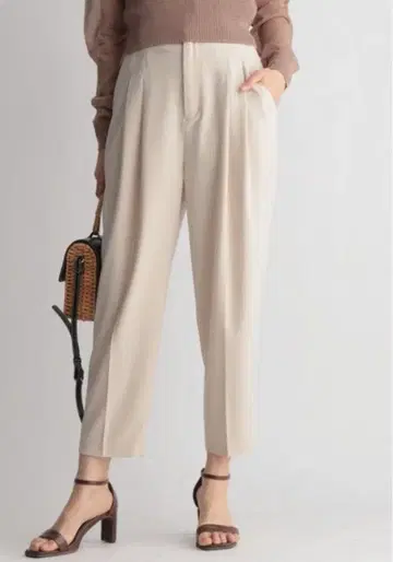 미사용 새상품 택 포함 Andemiu 벌룬 실루엣 팬츠 벌룬 팬츠