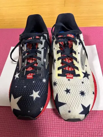 BROOKS LAUNCH8 USA
