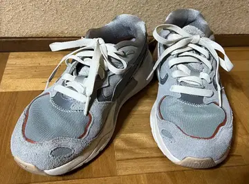 그레이 메쉬/스웨이드 스니커즈