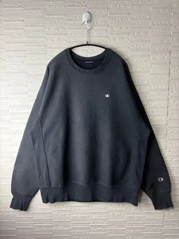 00s 챔피온 리버스 위브 맨투맨 블랙 컬러 빈티지