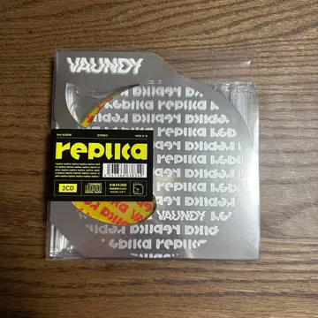 replica CD