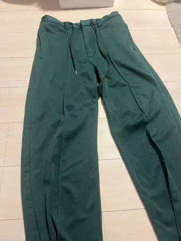 다크 그린 팬츠 HARE M 사이즈