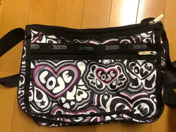 하트 디자인 숄더백