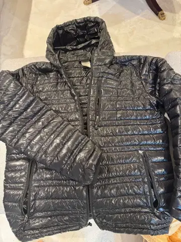 patagonia 남성용 다운 자켓 S 블랙