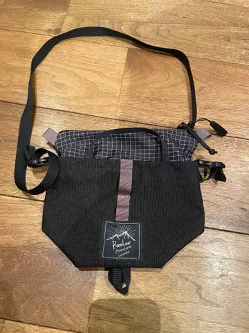 로우로우 마운틴 웍스 타비치비 토트 새상품급