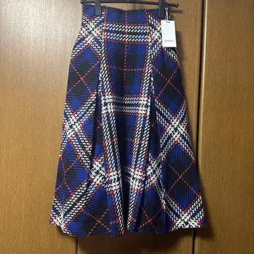 SNIDEL 로빙 체크 미들 스커트