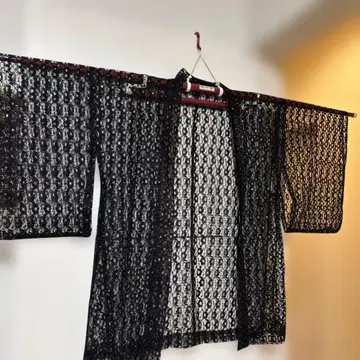 블랙 레이스 겉옷 은색 라메