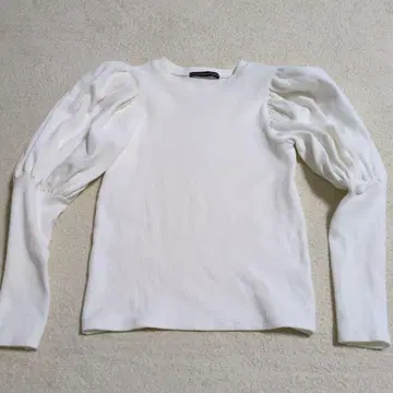 TSURU By MARIKO OIKAWA 퍼프 슬리브 상의