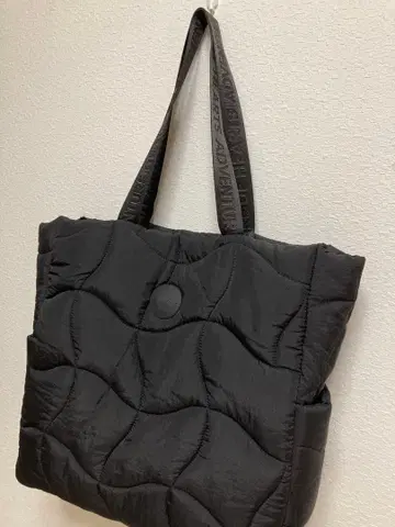 블랙 퀼팅 토트백 재등록