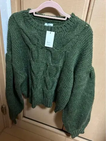 [ 새상품 미사용 택 포함 ] Lumier 니트