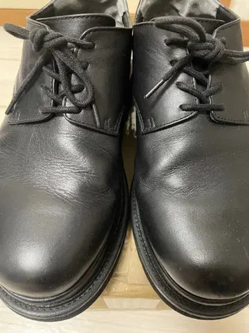 HARE 블랙 가죽 레이스업 슈즈