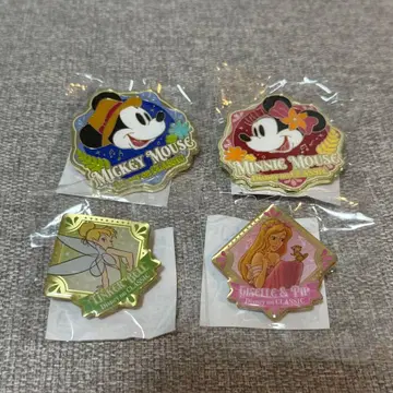[ 미개봉 새상품 ] 디즈니 온 클래식 핀 배지 4개 세트