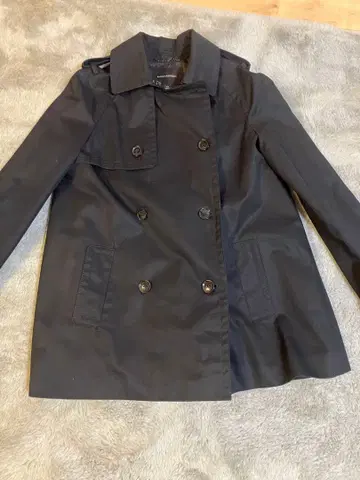 바나나 리퍼블릭 블랙 트렌치코트 XS