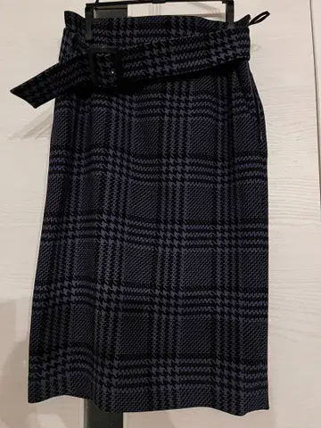 PINKY&DIANNE 타이트 스커트 사이즈 34