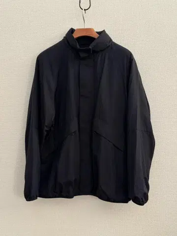 유니클로C 라이트 웨이트 스탠드 블루종 XL