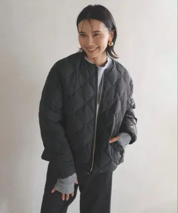 TAION 블랙 퀼팅 다운 자켓