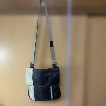 메신저 백 핸드메이드 이탈리아