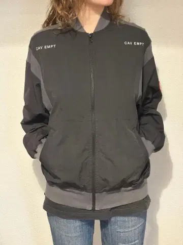 CAV EMPT C.E 차콜 나일론 자켓