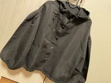 후드 부착 블랙 자켓 벌룬 슬리브 M 사이즈