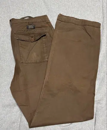 BANANA REPUBLIC 브라운 치노 팬츠 33 x 34
