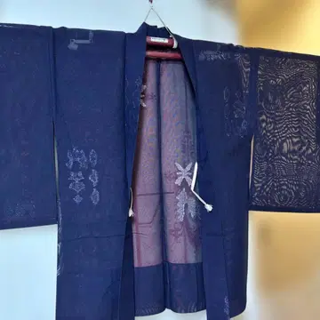 네이비 컬러 꽃무늬 자수 겉옷 여름용