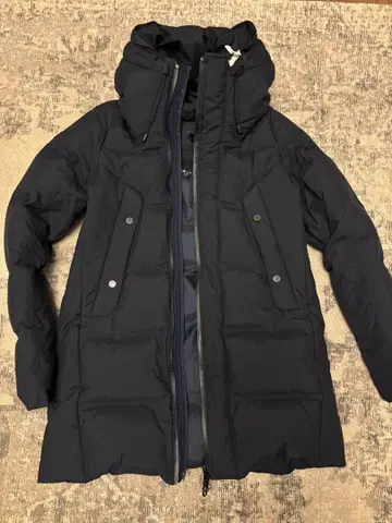 DESCENTE MIZUSAWA DOWN JACKET 미즈사와 다운