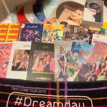 TWICE 굿즈