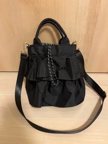 SHIPS 블랙 나일론 숄더백