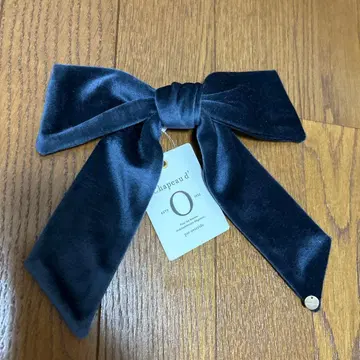 Chapeau d' 다크 블루 리본 헤어 액세서리