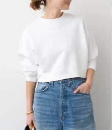 두지엠 클라세 DROP SWEAT 드롭 맨투맨 화이트