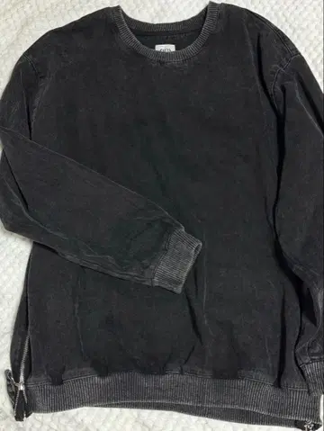 ZARA 블랙 트레이닝복 L 사이즈