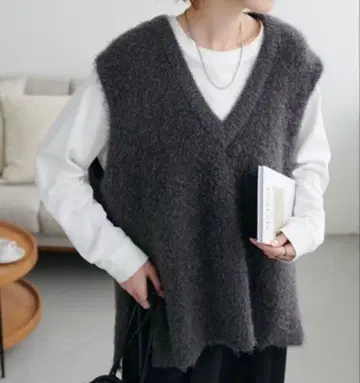 [ 컨디션 최상 ] DISCOAT 디스코트 페더얀 튜닉 베스트 그레이