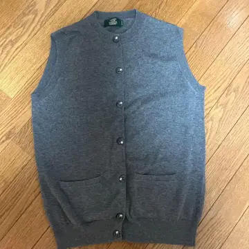 NEW YORKER 그레이 베스트 M