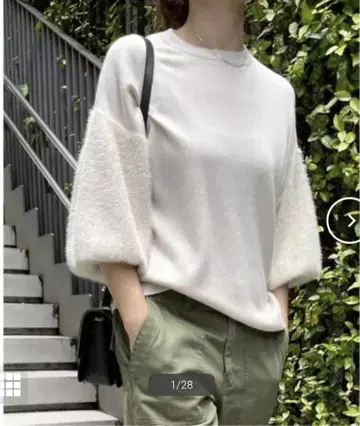 [ 미사용 ] Spick & Span 페더얀 슬리브 니트 PO 그레이