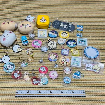 정리 치이카와 (먼작귀) 캔뱃지 아크릴 키링 등 굿즈 세트 -