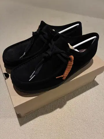 클락스 왈라비 블랙 CLARKS 새상품, 미사용