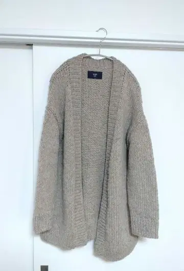 SHIPS 울 100% 베이지 가디건