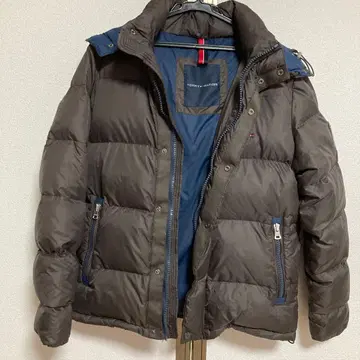 TOMMY HILFIGER 다운 자켓 짙은 갈색 네이비