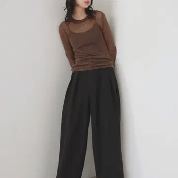 새상품 LIAN 울 라이크 턱 와이드 팬츠